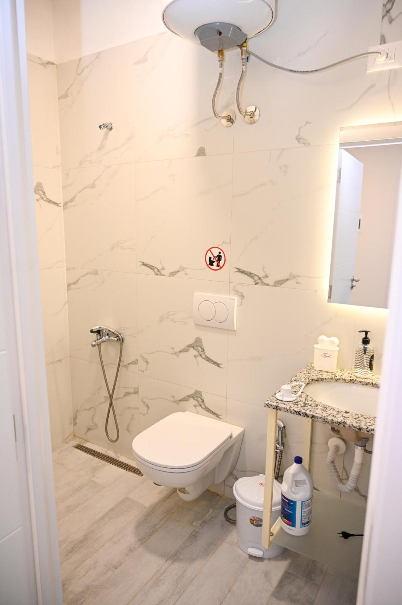 Vila Hoxha Durres Ngoại thất bức ảnh