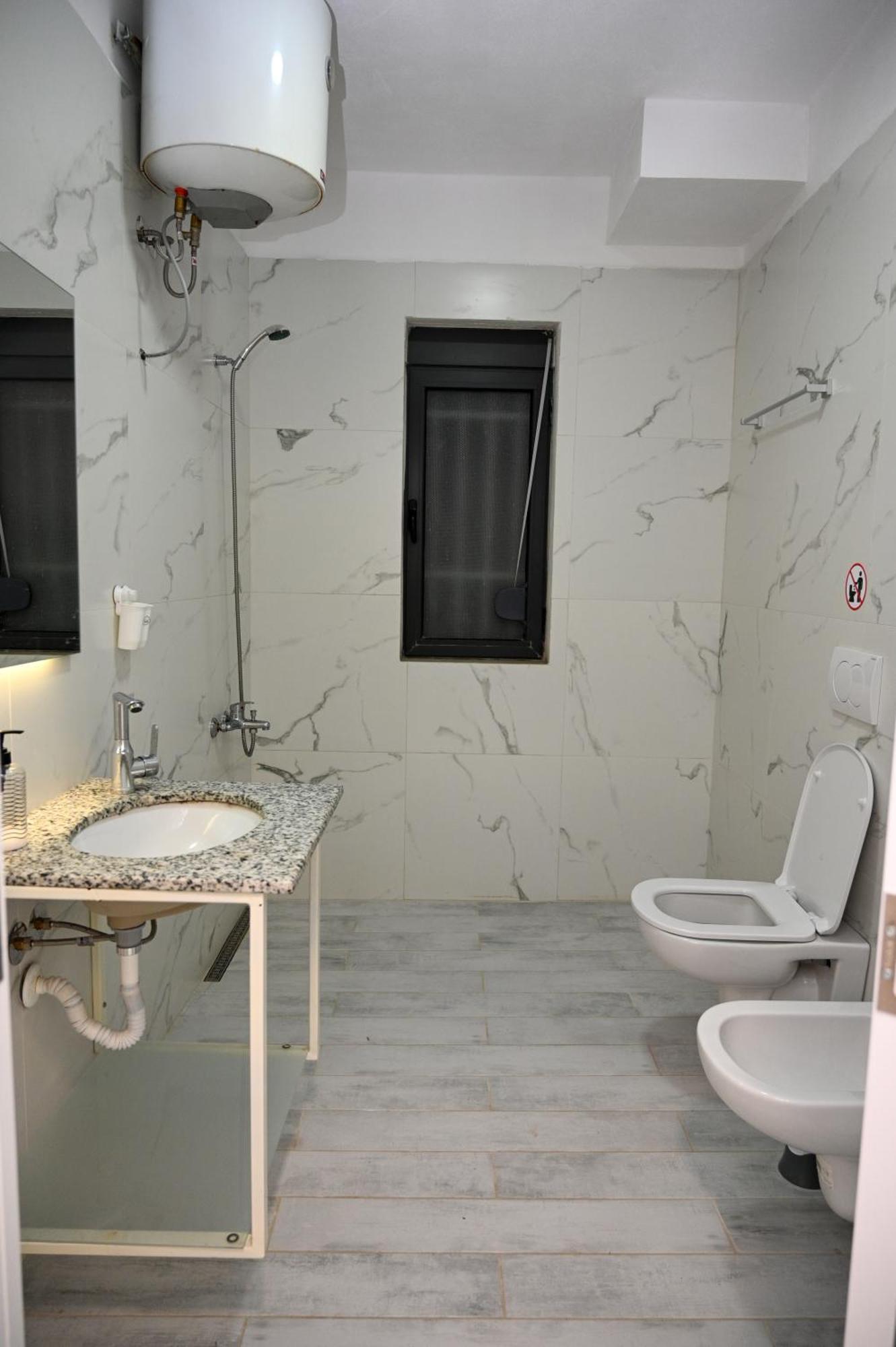 Vila Hoxha Durres Ngoại thất bức ảnh