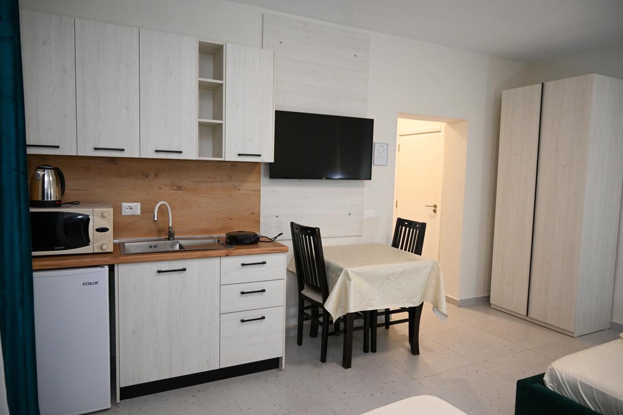 Vila Hoxha Durres Ngoại thất bức ảnh